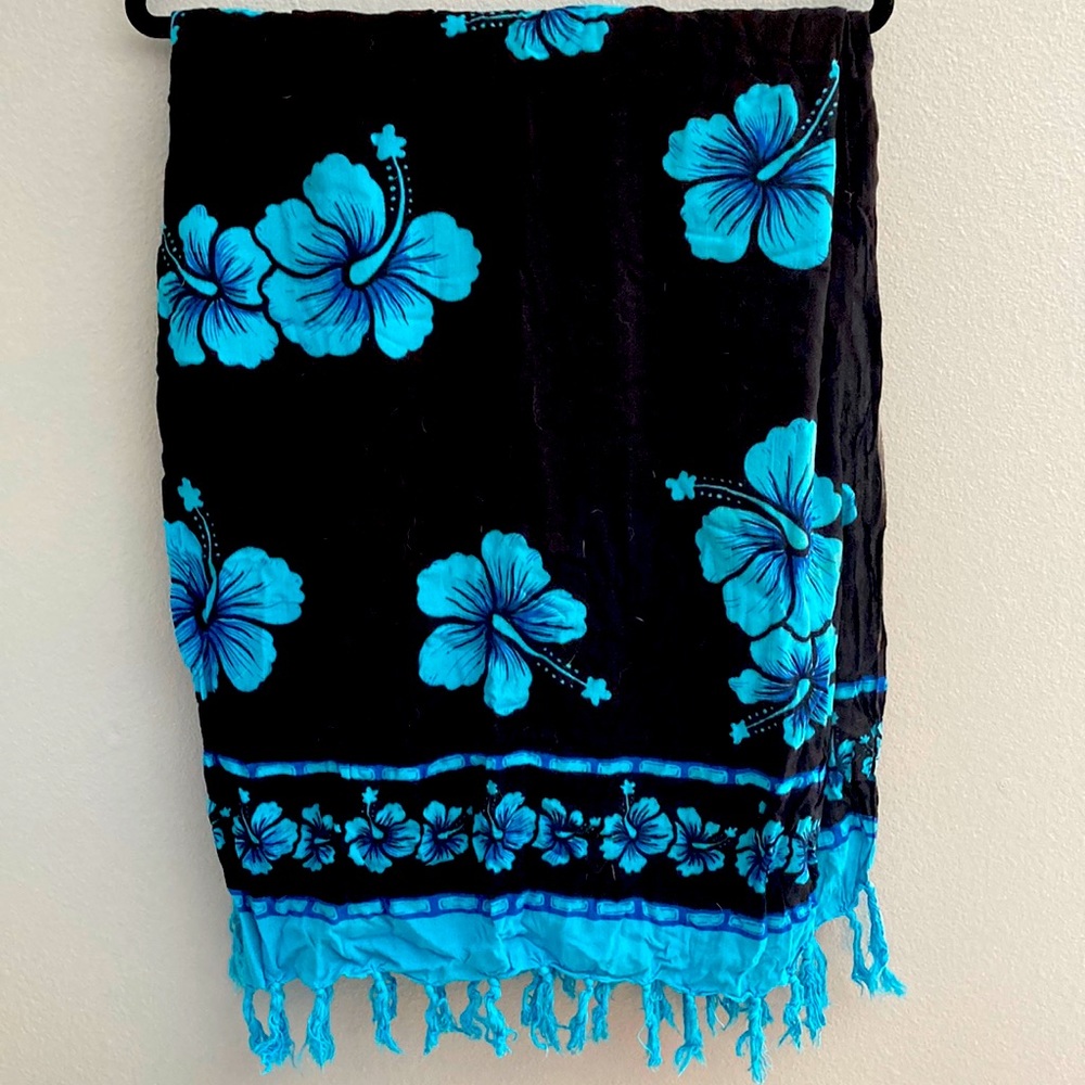 💥SALE💥 Sarong Cover Up